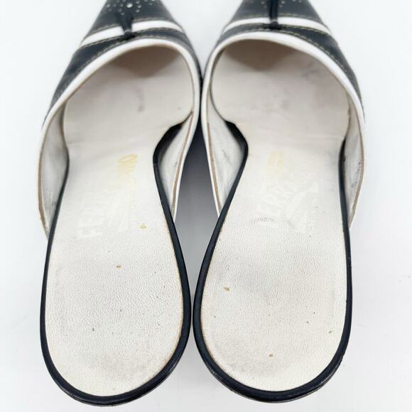 Vintage Salvatore Ferragamo Black White Brogue Detail Pointed Toe Mule size 7.5 - Picture 9 of 11